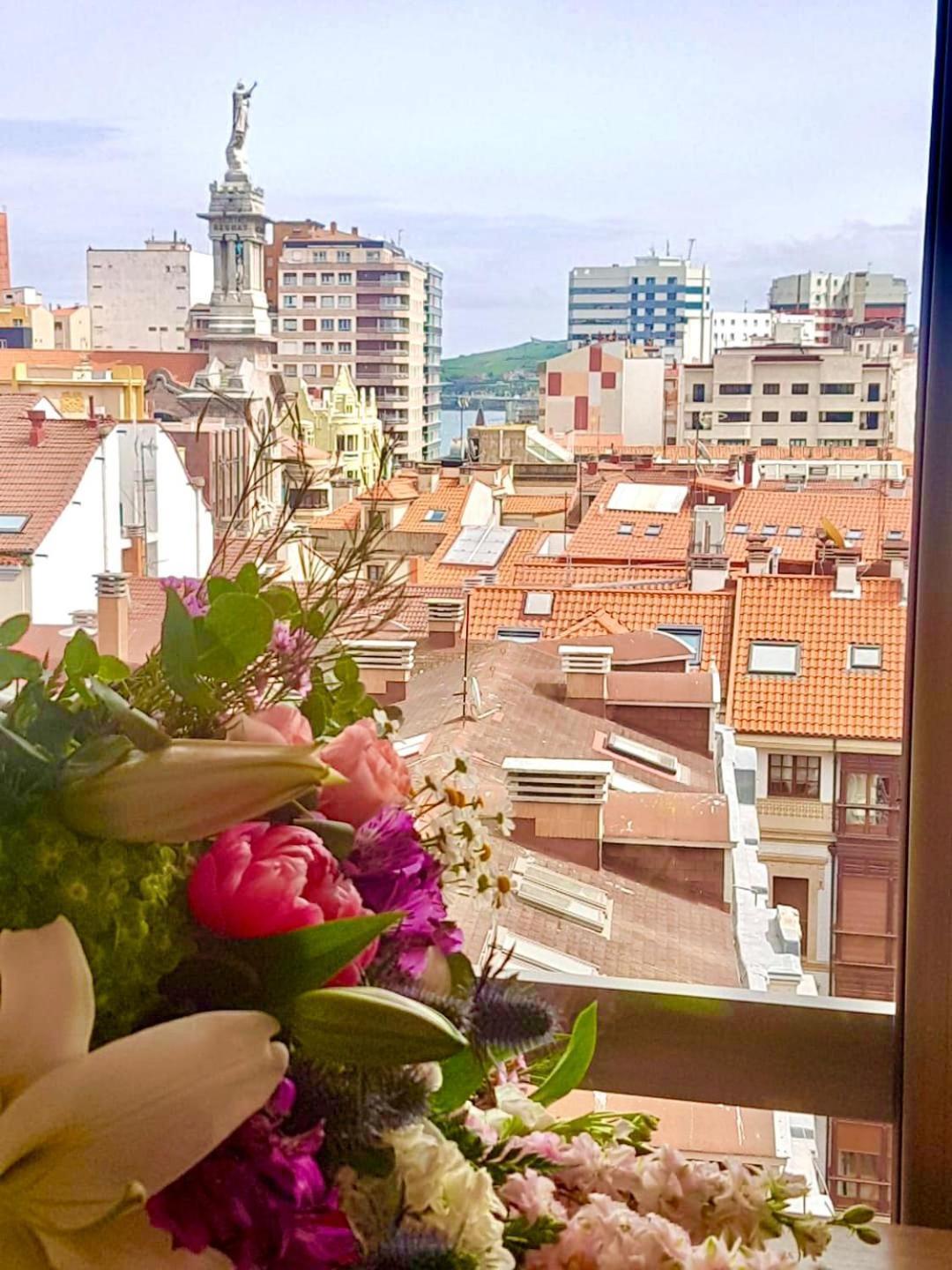 El Mirador Del Centro Apartment Gijon Luaran gambar
